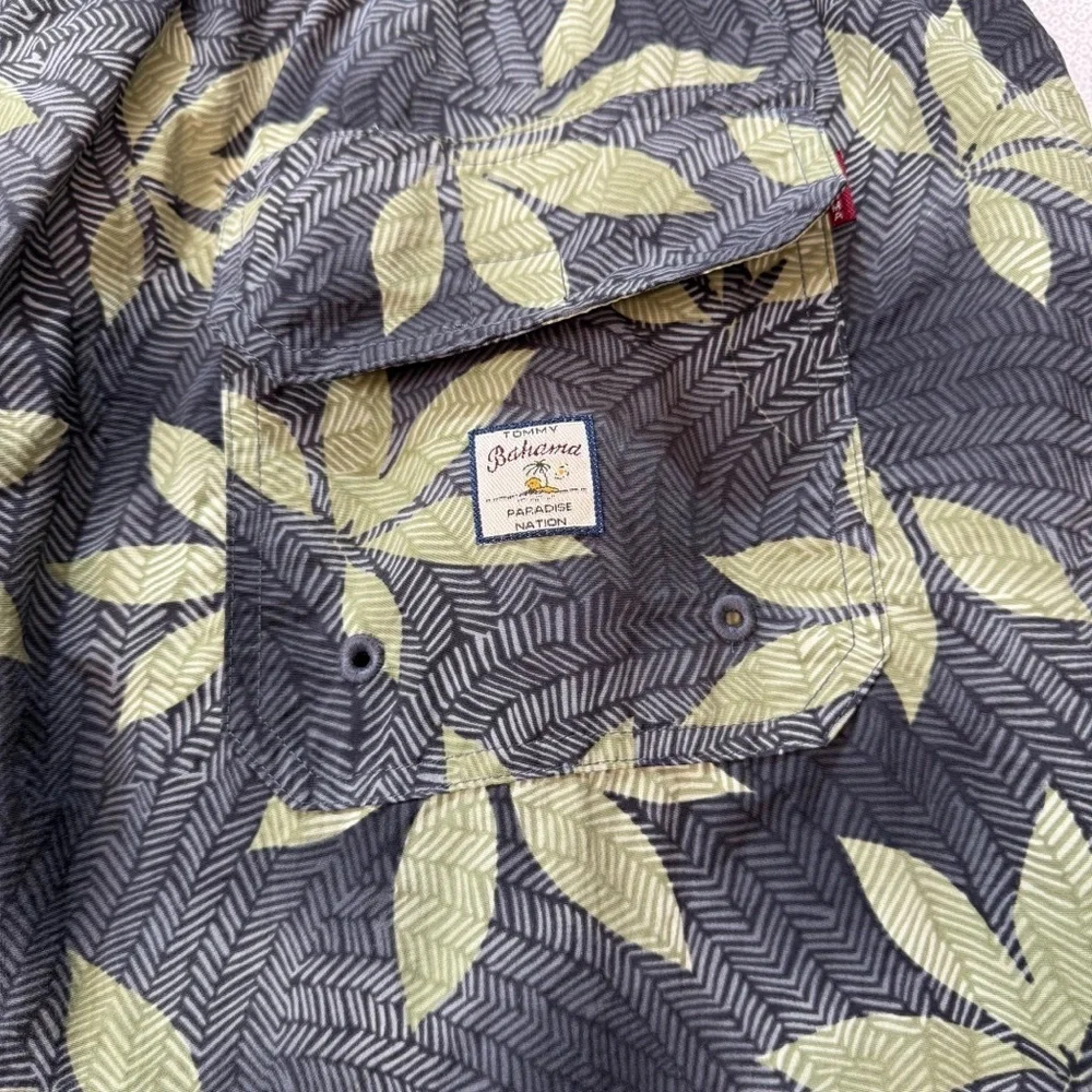 Tommy Bahama Leaf Print gray/green Men's Swim Shorts size XXL